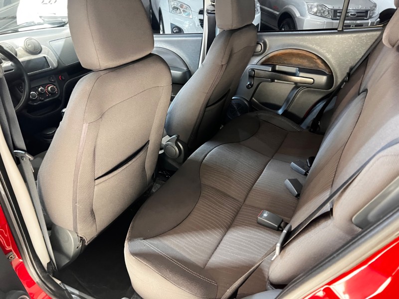 UNO 1.0 EVO WAY FIRE 8V FLEX 4P MANUAL - 2012 - CAXIAS DO SUL