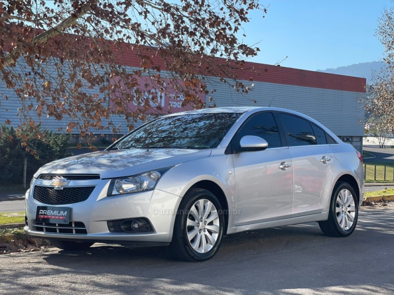 CRUZE 1.8 LTZ 16V FLEX 4P AUTOMÁTICO - 2013 - DOIS IRMãOS