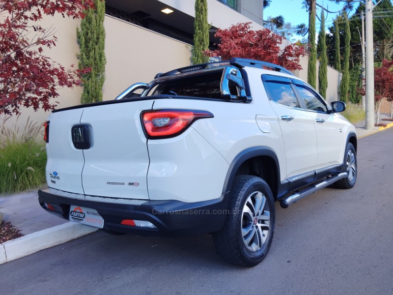 TORO 2.0 16V TURBO DIESEL FREEDOM 4WD AT9 AUTOMÁTICO - 2019 - FARROUPILHA