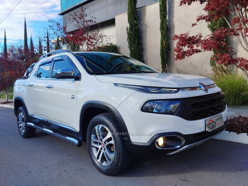 TORO 2.0 16V TURBO DIESEL FREEDOM 4WD AT9 AUTOMÁTICO - 2019 - FARROUPILHA
