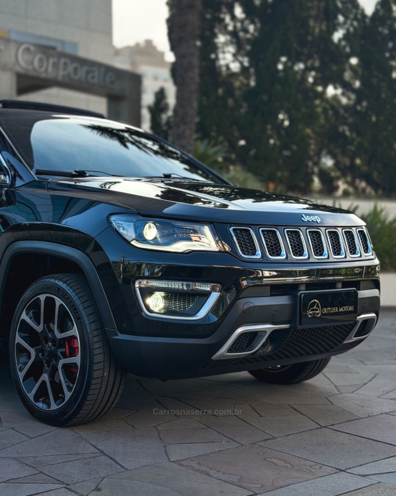COMPASS 2.0 16V DIESEL LIMITED 4X4 AUTOMÁTICO - 2019 - NOVO HAMBURGO