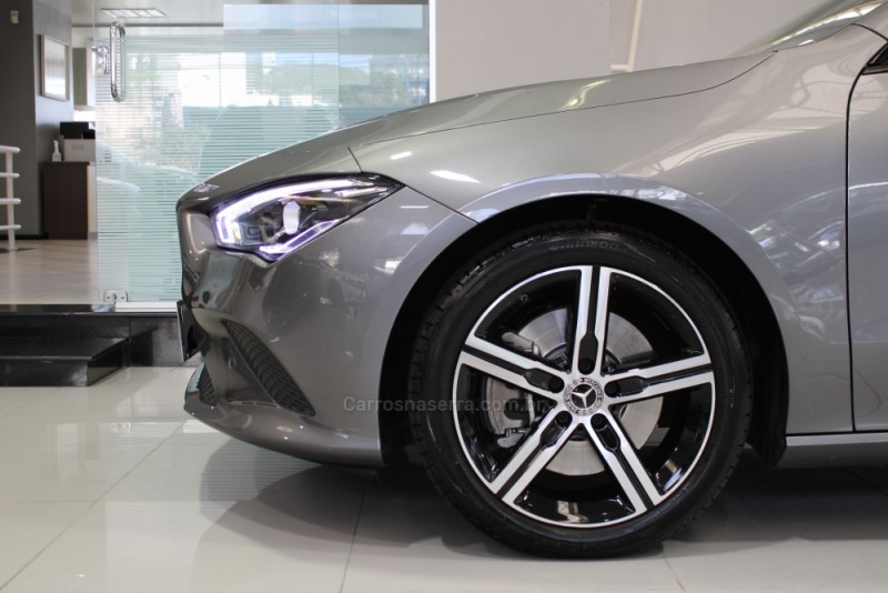 CLA 250 2.0 SPORT 16V TURBO GASOLINA 4P AUTOMÁTICO - 2022 - CAXIAS DO SUL