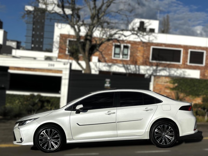 COROLLA 2.0 ALTIS PREMIUM 16V FLEX 4P AUTOMÁTICO - 2023 - FARROUPILHA