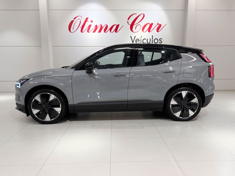 EX30 ULTRA EXTENDED RANGE - 2025 - FLORES DA CUNHA