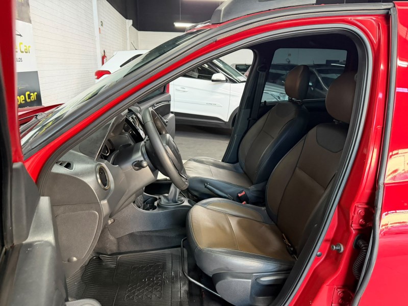 DUSTER 1.6 DYNAMIQUE 4X2 16V FLEX 4P MANUAL - 2016 - CAXIAS DO SUL