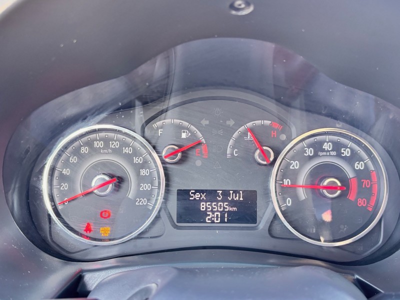 GRAND SIENA 1.0 ATTRACTIVE 8V FLEX 4P MANUAL - 2021 - CAXIAS DO SUL