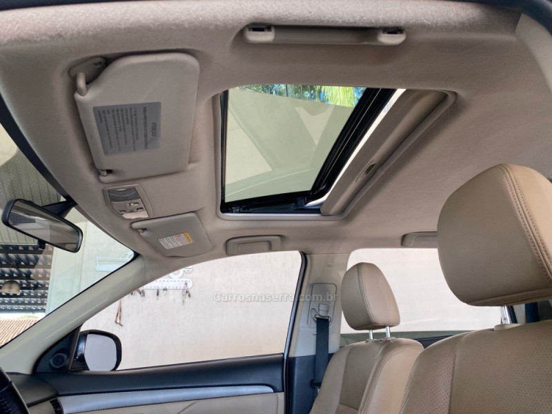 OUTLANDER 3.0 GT 4X4 V6 24V GASOLINA 4P AUTOMÁTICO - 2014 - LAJEADO
