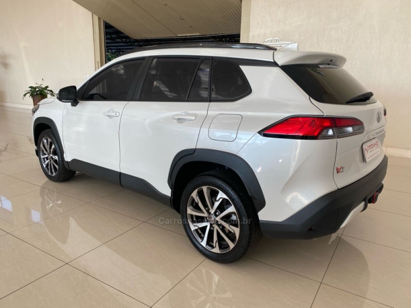 COROLLA 2.0 CROSS XRE 16V FLEX 4P AUTOMÁTICO - 2024 - LAJEADO