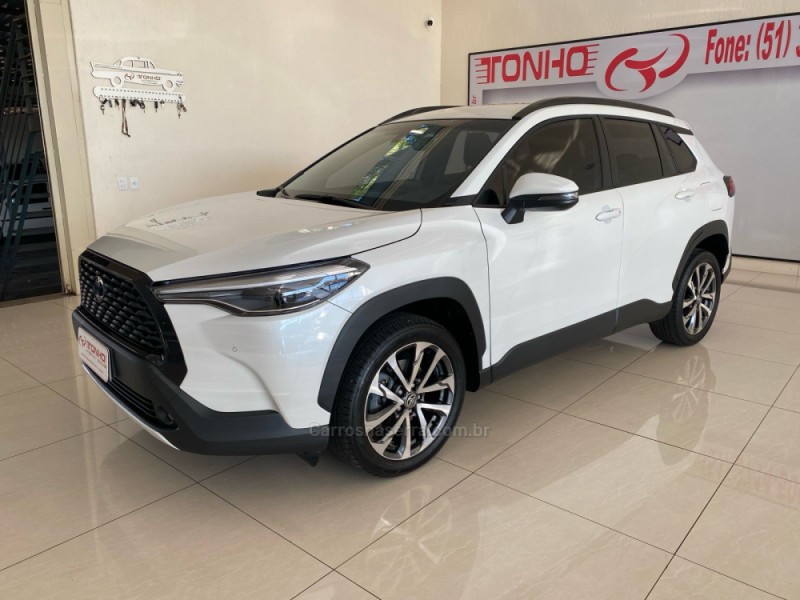 COROLLA 2.0 CROSS XRE 16V FLEX 4P AUTOMÁTICO - 2024 - LAJEADO