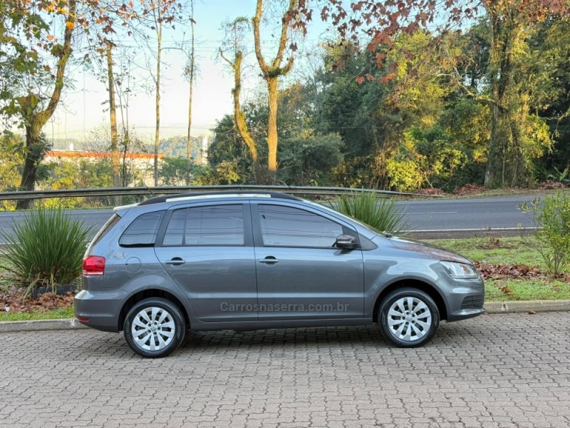 SPACEFOX 1.6 MI TREND 8V FLEX 4P MANUAL - 2018 - DOIS IRMãOS