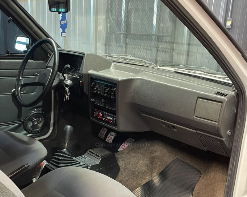 SAVEIRO 1.6 CL CS 8V GASOLINA 2P MANUAL - 1993 - VACARIA