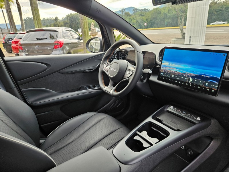 DOLPHIN SE 45.5 KW ELÉTRICO 4P AUTOMÁTICO - 2027 - BOM PRINCíPIO