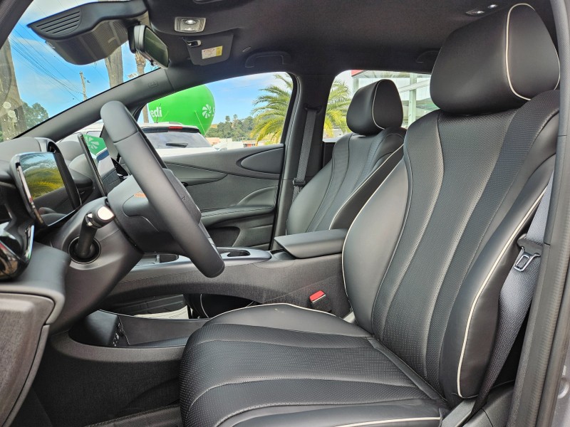 DOLPHIN SE 45.5 KW ELÉTRICO 4P AUTOMÁTICO - 2027 - BOM PRINCíPIO