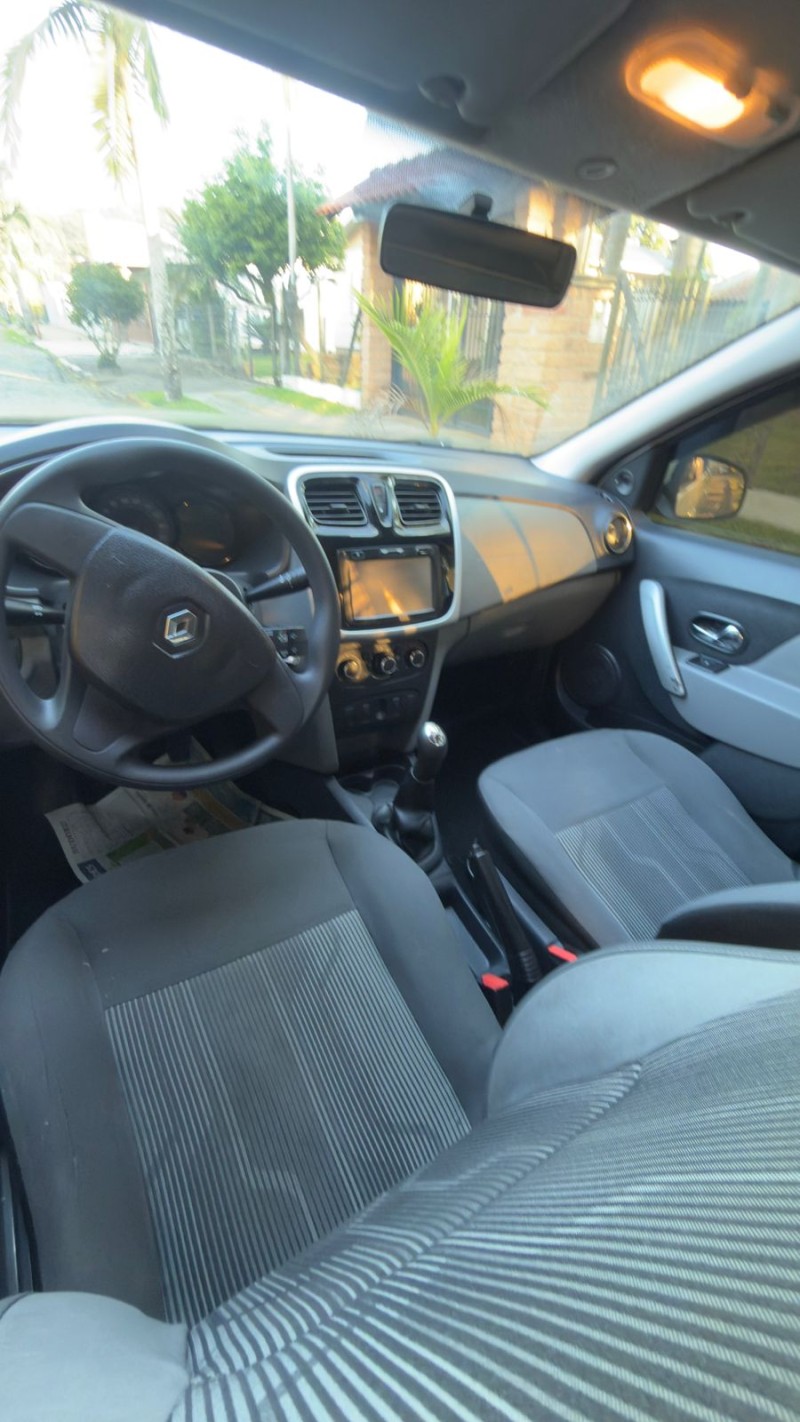 LOGAN 1.6 EXPRESSION 16V FLEX 4P MANUAL - 2017 - FELIZ