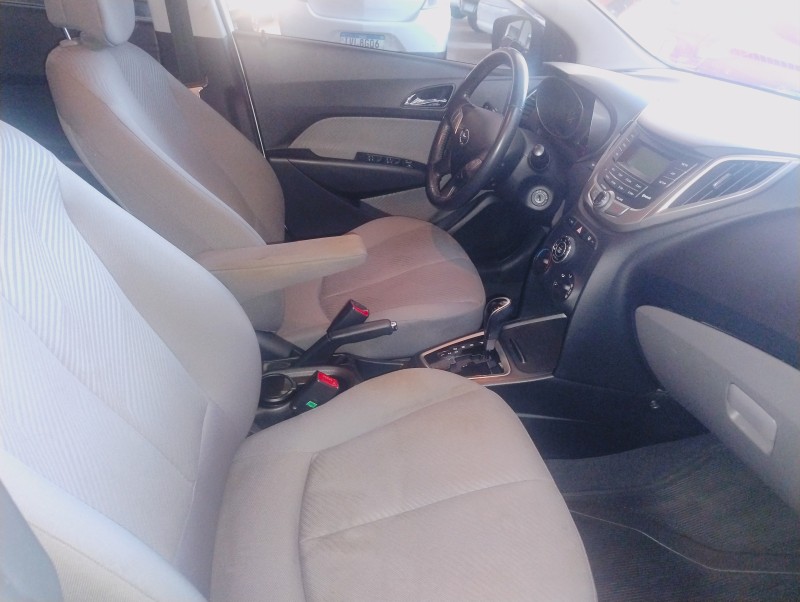 HB20S 1.6 PREMIUM 16V FLEX 4P AUTOMÁTICO - 2015 - SãO SEBASTIãO DO CAí