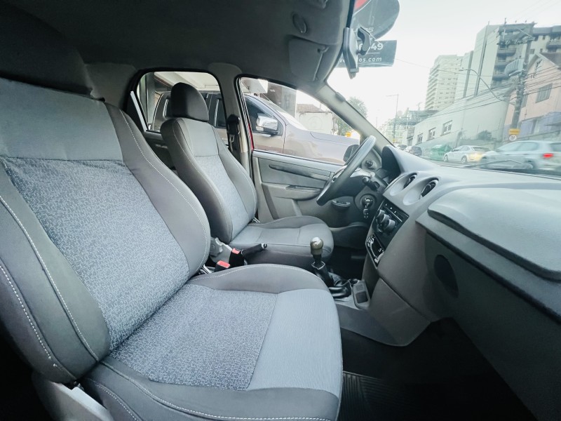 PRISMA 1.0 MPFI LT 8V FLEX 4P MANUAL - 2012 - CAXIAS DO SUL