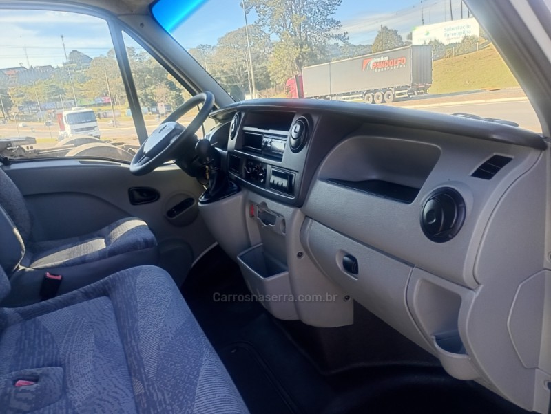MASTER 2.5 DCI CHASSI CABINE L2H1 16V DIESEL 2P MANUAL - 2013 - FARROUPILHA