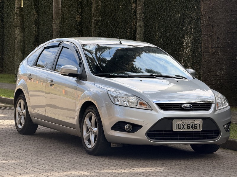 FOCUS 1.6 SE PLUS 16V FLEX 4P MANUAL - 2013 - CAXIAS DO SUL