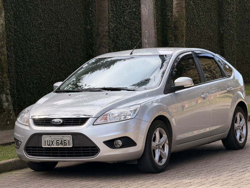 focus 1.6 se plus 16v flex 4p manual 2013 caxias do sul
