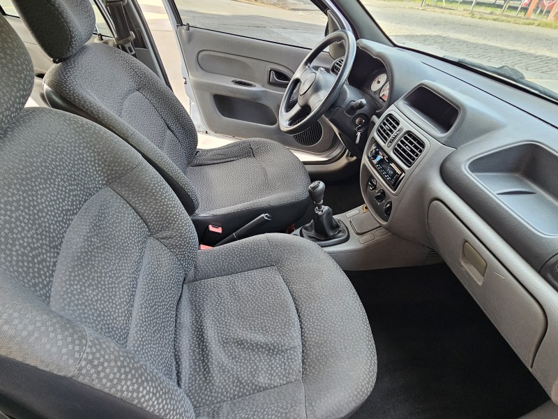 CLIO 1.0 AUTHENTIQUE 16V HI-FLEX 4P MANUAL - 2007 - CAXIAS DO SUL