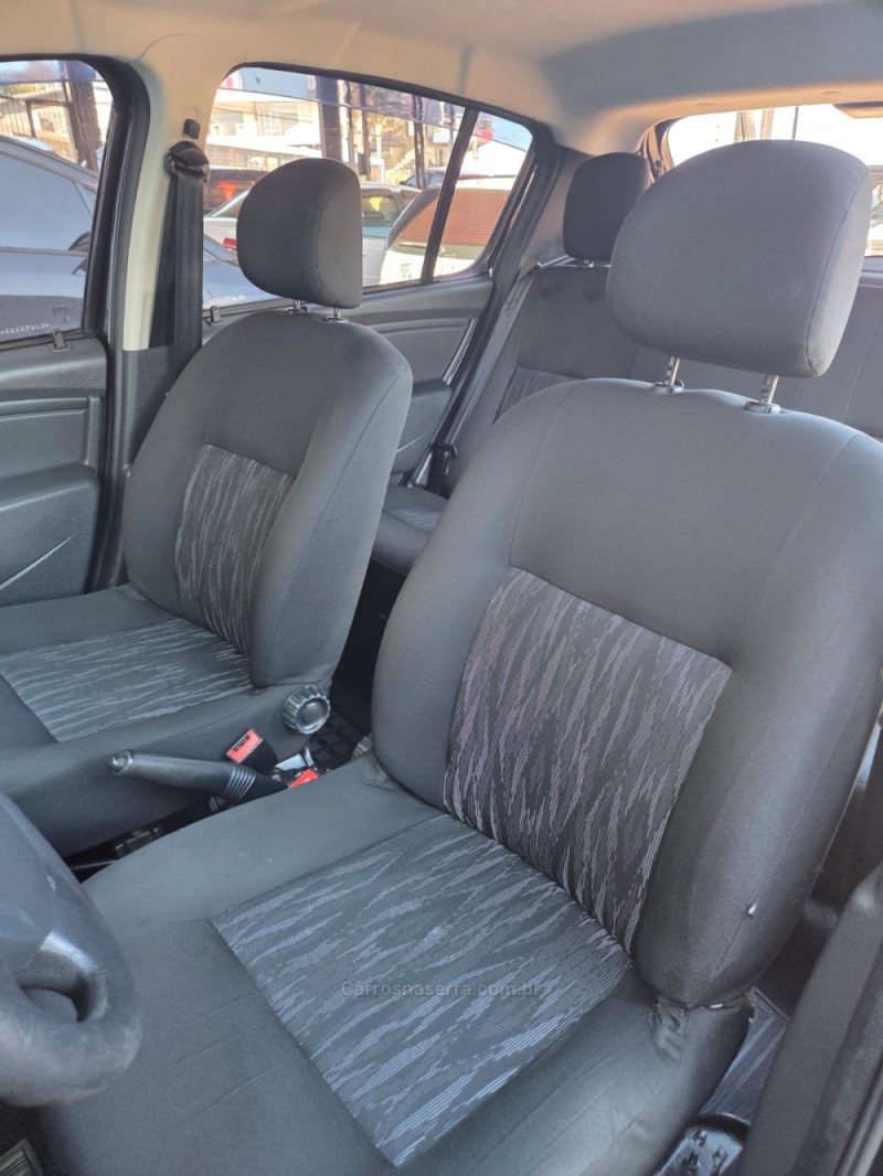 SANDERO 1.0 EXPRESSION 16V FLEX 4P MANUAL - 2013 - CAXIAS DO SUL