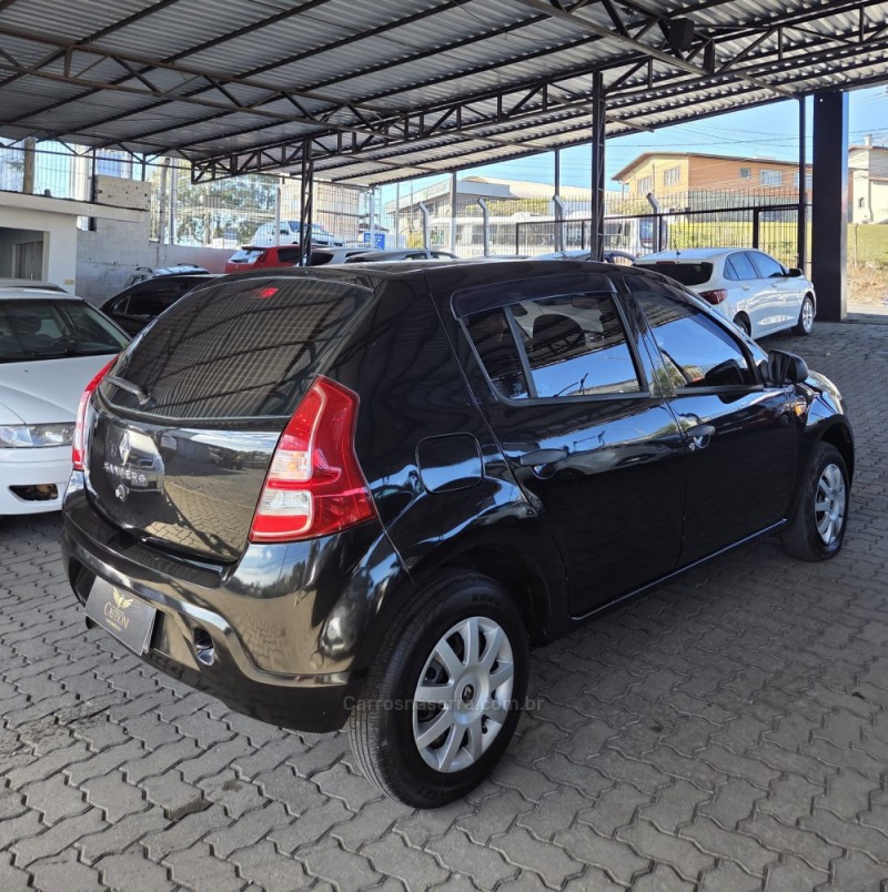 SANDERO 1.0 EXPRESSION 16V FLEX 4P MANUAL - 2013 - CAXIAS DO SUL
