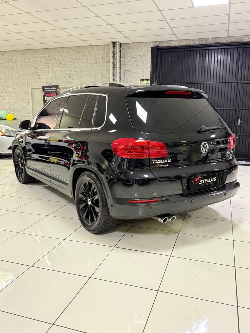 TIGUAN 2.0 TSI 16V TURBO GASOLINA 4P TIPTRONIC - 2012 - ESTâNCIA VELHA