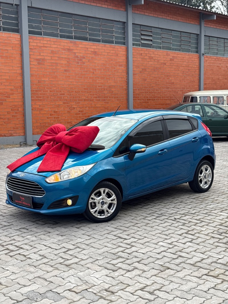 fiesta 1.5 se hatch 16v flex 4p manual 2014 caxias do sul