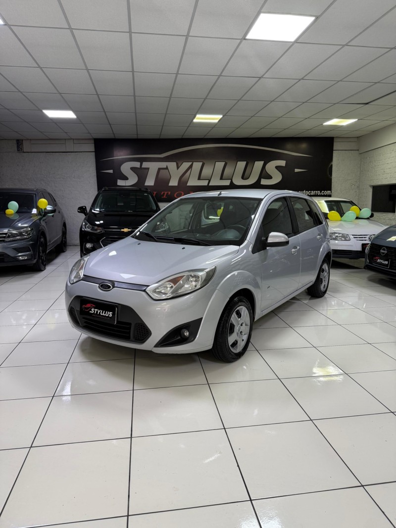FIESTA 1.6 SE HATCH 16V FLEX 4P MANUAL - 2014 - ESTâNCIA VELHA