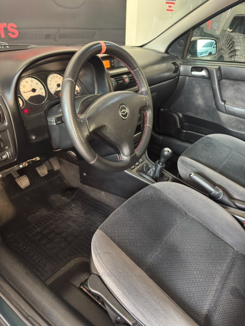 ASTRA 2.0 MPFI ELEGANCE 8V FLEX 4P MANUAL - 2005 - NOVO HAMBURGO