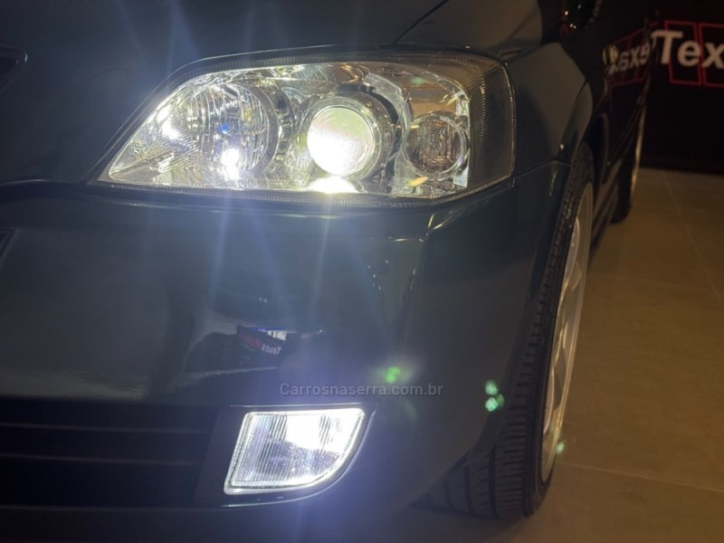 ASTRA 2.0 MPFI ELEGANCE 8V FLEX 4P MANUAL - 2005 - NOVO HAMBURGO