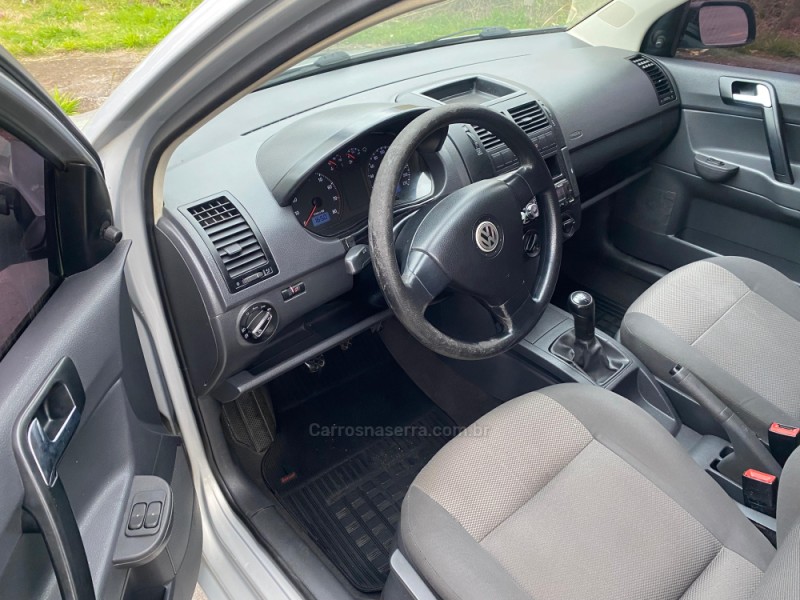 POLO 1.6 MI 8V GASOLINA 4P MANUAL - 2007 - CAXIAS DO SUL