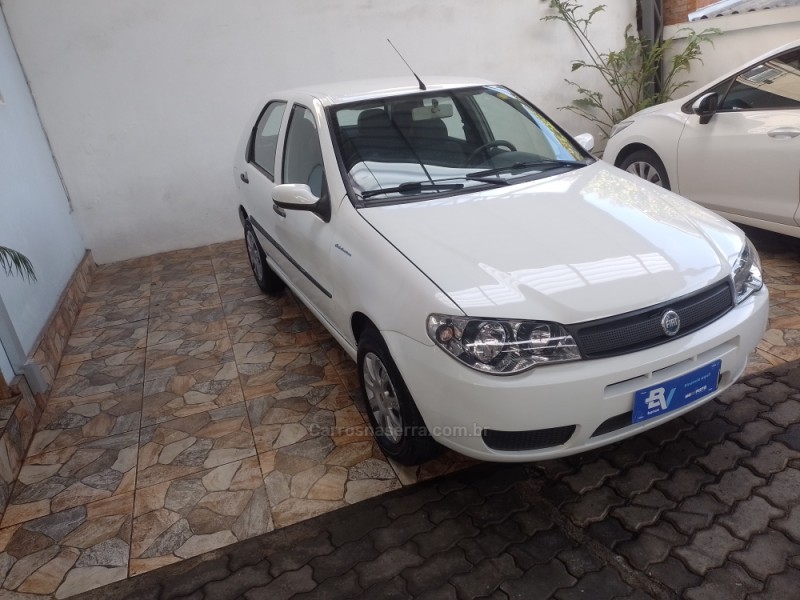 PALIO 1.0 MPI FIRE CELEBRATION 8V FLEX 4P MANUAL - 2007 - CAXIAS DO SUL