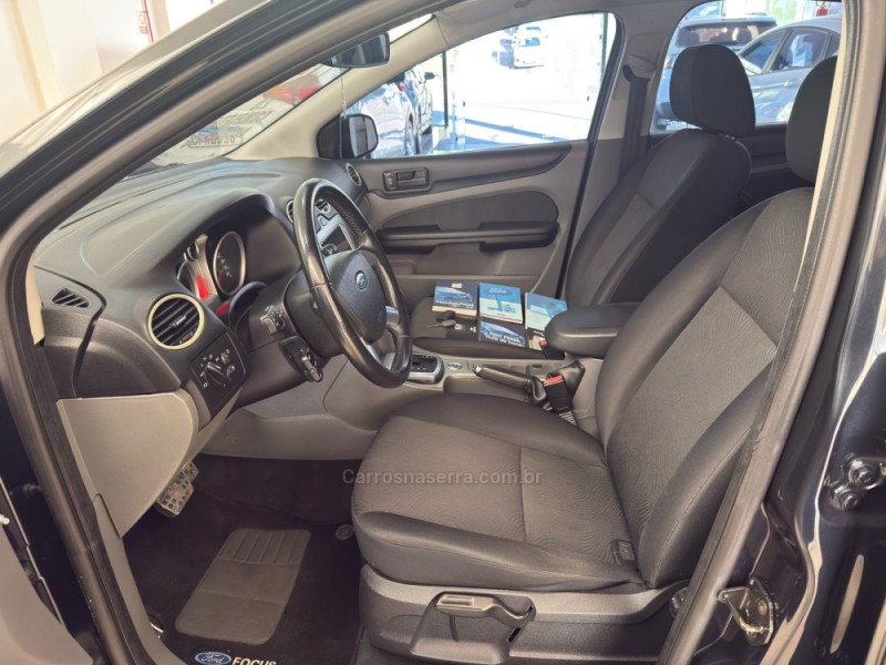 FOCUS 2.0 GLX 16V FLEX 4P AUTOMÁTICO - 2013 - NOVA BASSANO