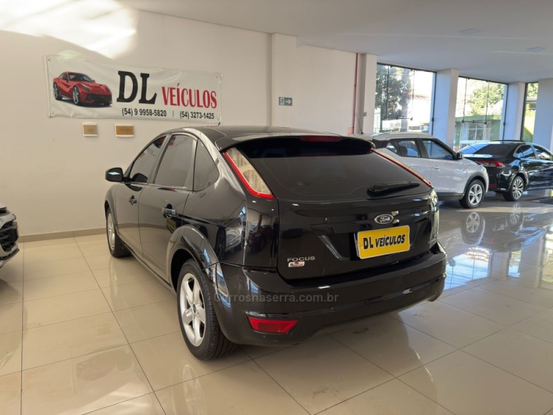 FOCUS 2.0 GLX 16V FLEX 4P AUTOMÁTICO - 2013 - NOVA BASSANO