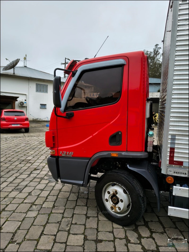 ACCELO 1316 6X2 - 2018 - BENTO GONçALVES