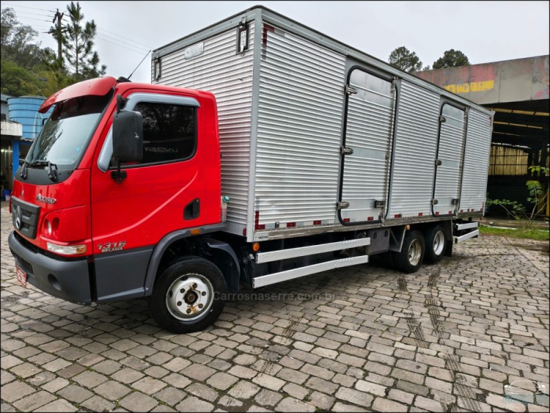 accelo 1316 6x2 2018 bento goncalves