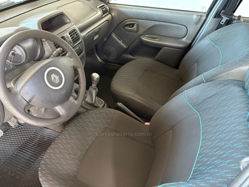 CLIO 1.0 EXPRESSION 16V FLEX 4P MANUAL - 2015 - CAXIAS DO SUL