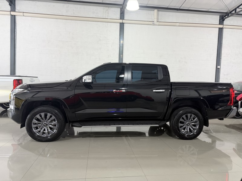 TRITON 2.4 HPE-S 4X4 CD TURBO 16V DIESEL 4P AUTOMÁTICO - 2026 - CAXIAS DO SUL