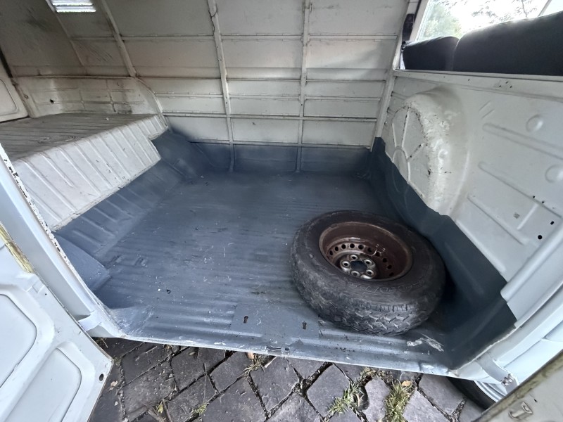 KOMBI 1.6 FURGÃO 8V GASOLINA 3P MANUAL - 1993 - CAXIAS DO SUL