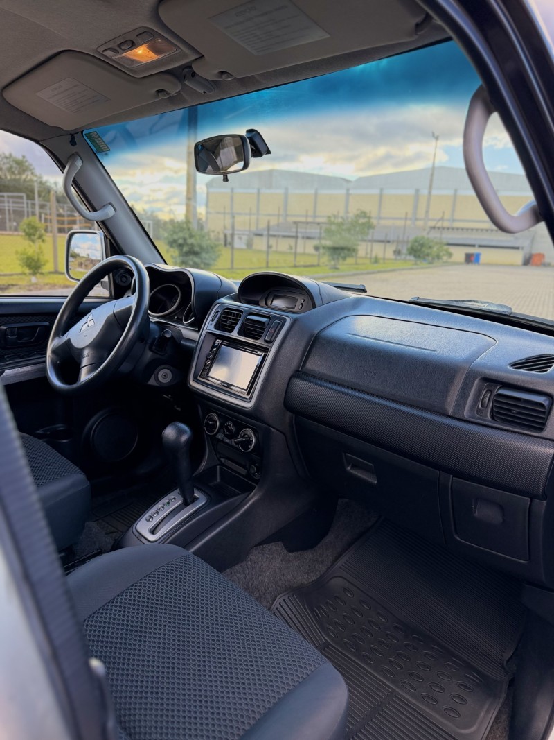 PAJERO TR4 2.0 4X4 16V 131CV GASOLINA 4P AUTOMÁTICO - 2012 - ANTôNIO PRADO
