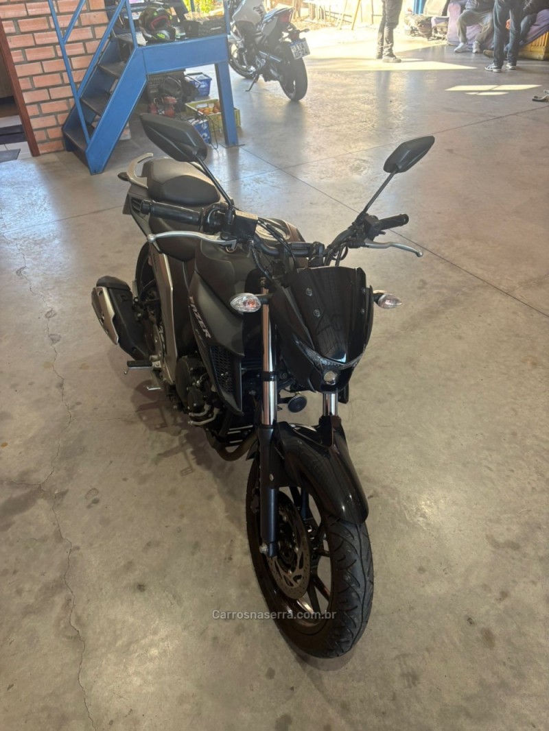 fazer fz25 abs 2023 bento goncalves