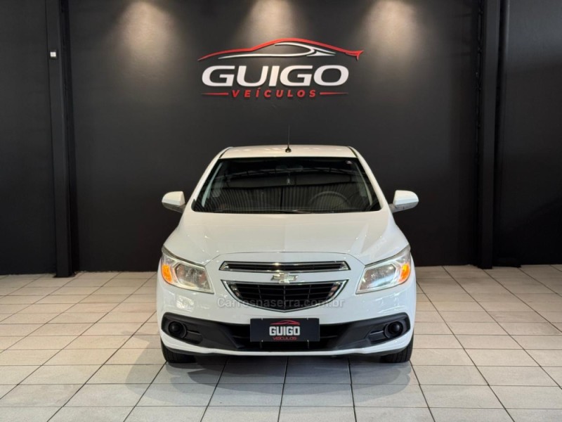 PRISMA 1.0 MPFI LT 8V FLEX 4P MANUAL - 2014 - NOVO HAMBURGO