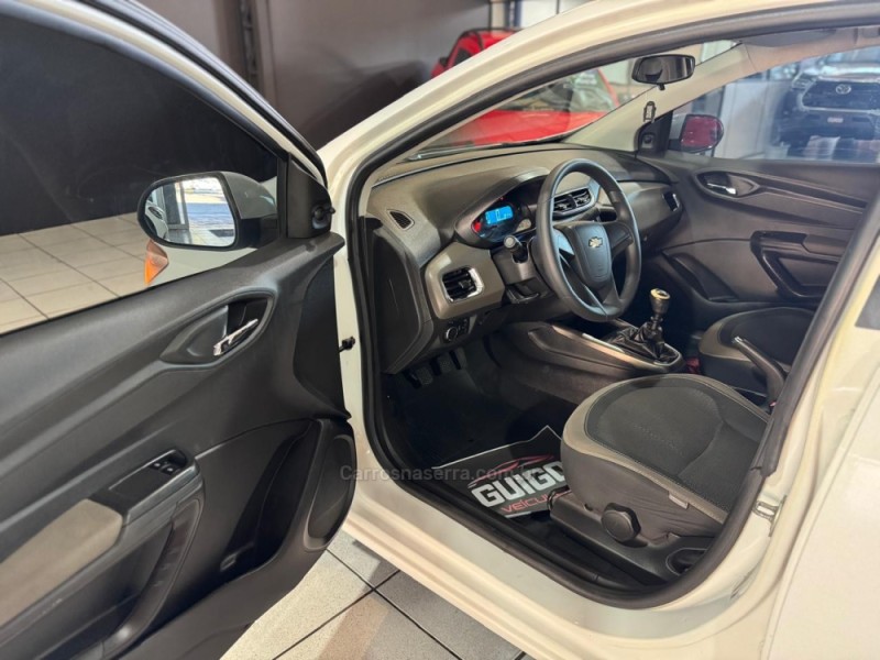 PRISMA 1.0 MPFI LT 8V FLEX 4P MANUAL - 2014 - NOVO HAMBURGO
