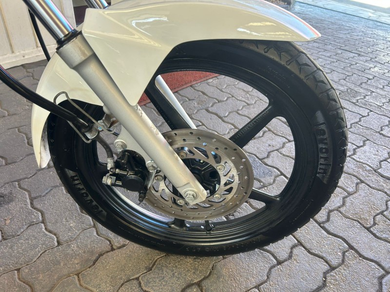 FACTOR YBR 125 ED - 2015 - TRêS COROAS