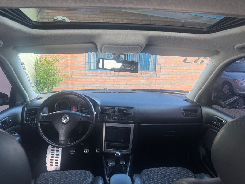 GOLF 1.6 MI SPORTLINE 8V FLEX 4P MANUAL - 2010 - CAXIAS DO SUL