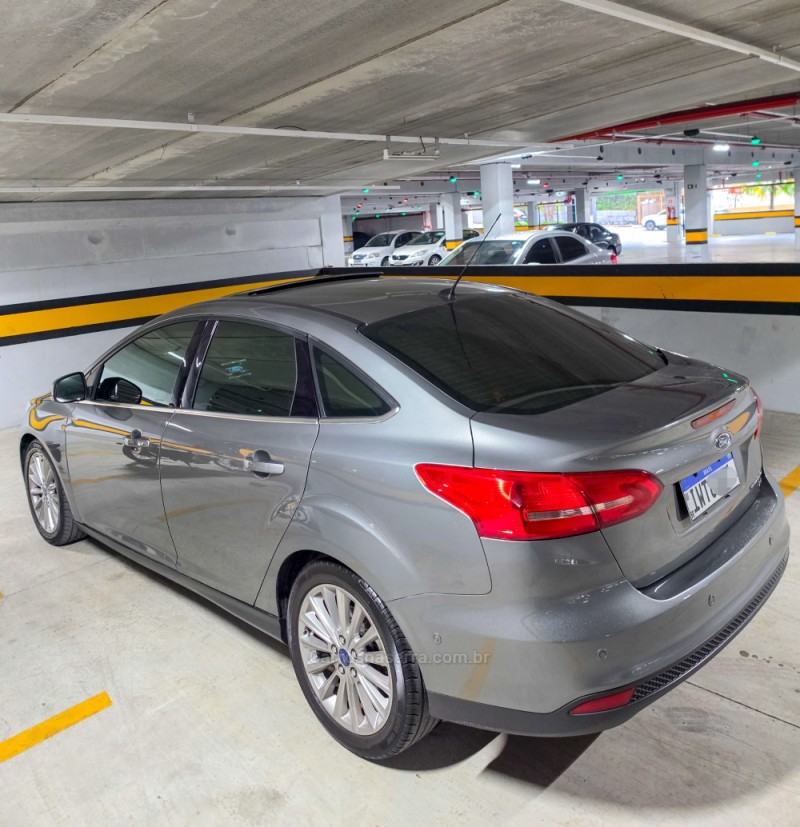 FOCUS 2.0 TITANIUM PLUS SEDAN 16V FLEX 4P AUTOMÁTICO - 2016 - CAXIAS DO SUL