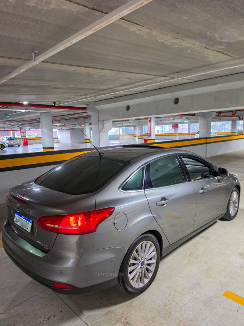 FOCUS 2.0 TITANIUM PLUS SEDAN 16V FLEX 4P AUTOMÁTICO - 2016 - CAXIAS DO SUL
