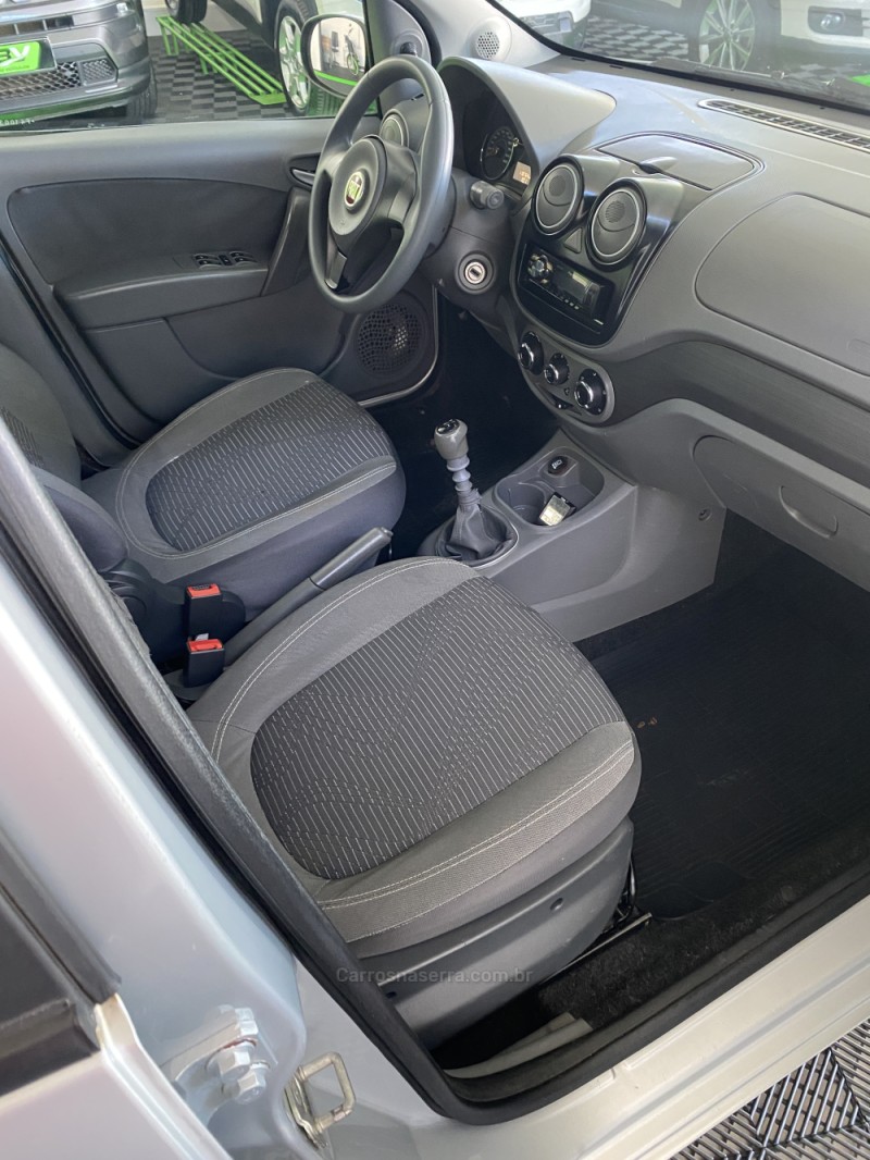 PALIO 1.0 MPI ATTRACTIVE 8V FLEX 4P MANUAL - 2015 - VACARIA