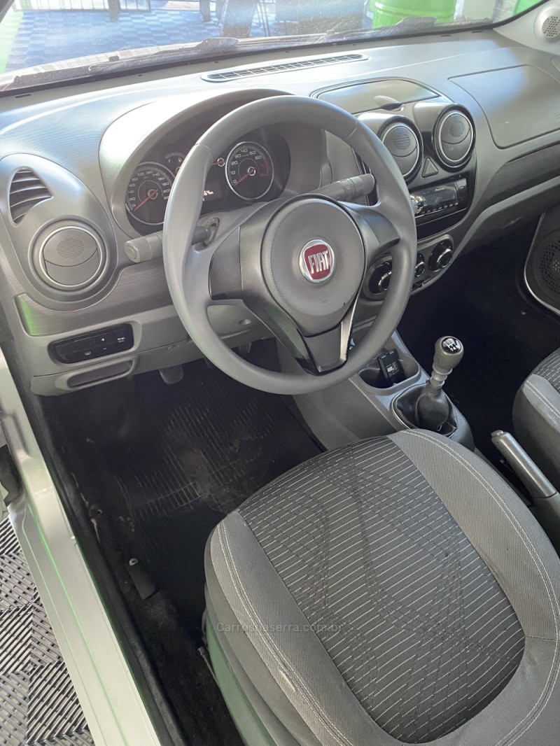 PALIO 1.0 MPI ATTRACTIVE 8V FLEX 4P MANUAL - 2015 - VACARIA
